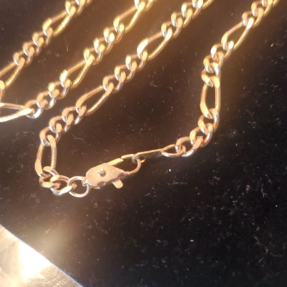 Gold Tone 30" Chain Necklace - Picture 3 of 3